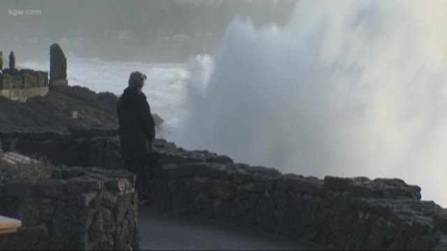 Police identify man swept out to sea in Depoe Bay
